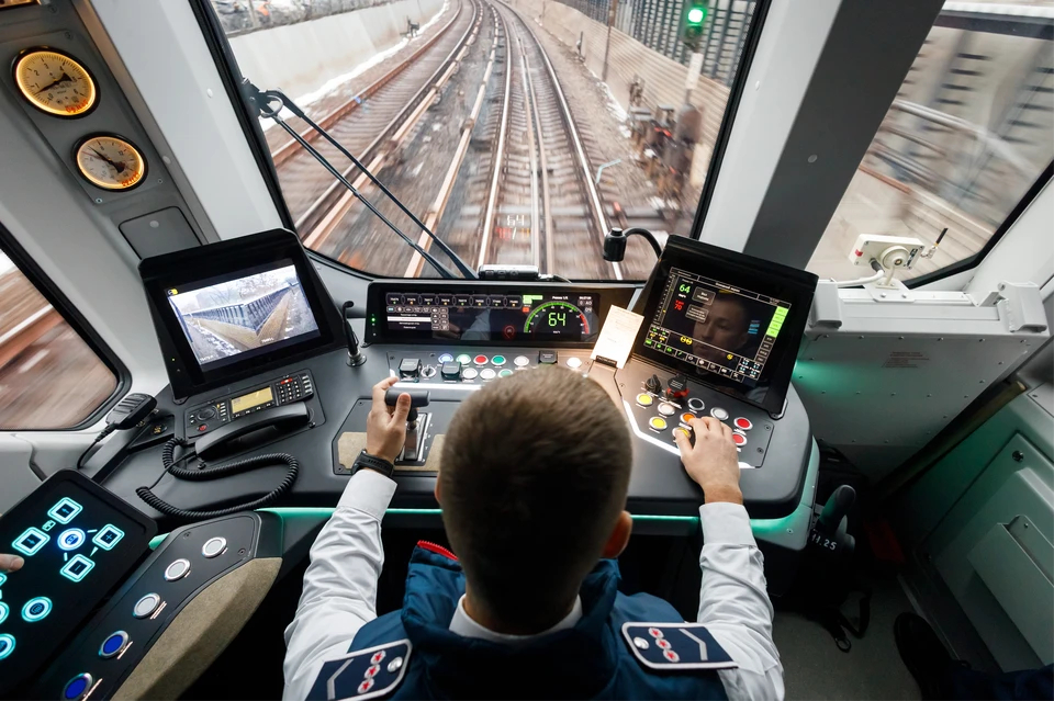 На Замоскворецкой линии метро запустили новый поезд "Москва-2026"